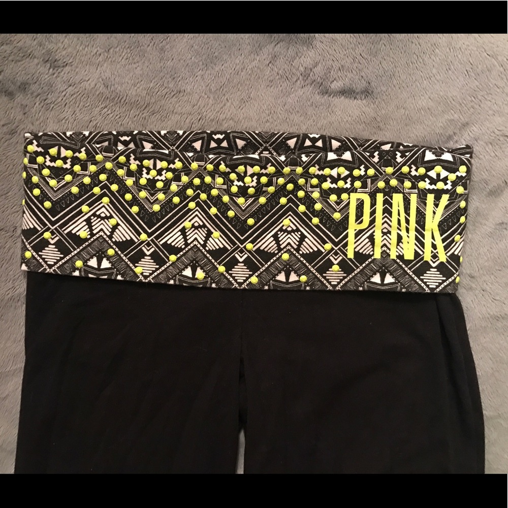 VS Pink Standard Yoga Pant w/ Neon Green Studs